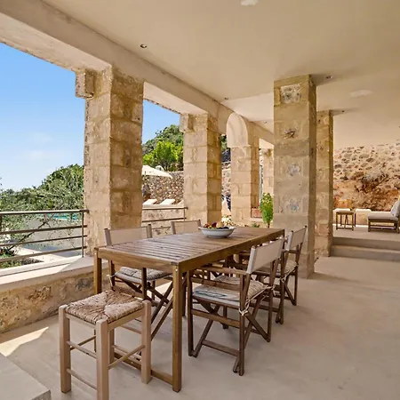 בית נופש Aliki